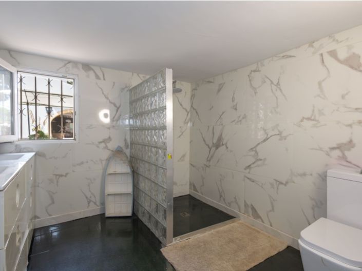 Image No.23-6 Bed Villa for sale