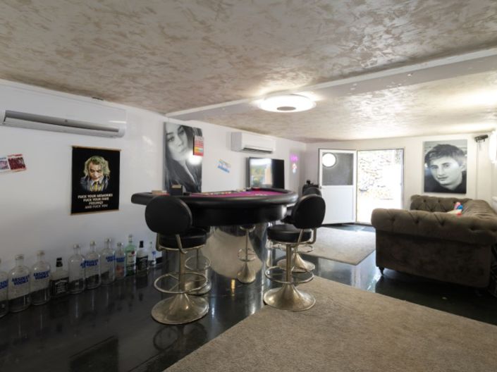 Image No.29-6 Bed Villa for sale