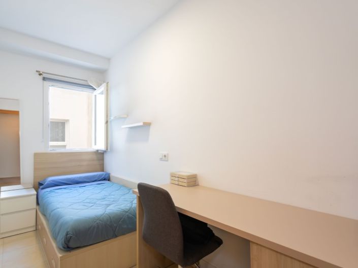 Image No.13-4 Bed Apartment for sale