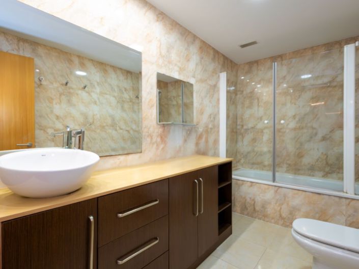 Image No.15-4 Bed Apartment for sale