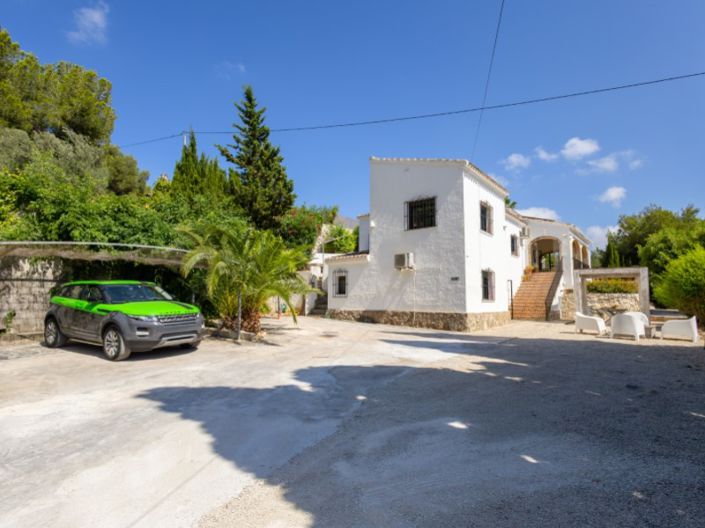 Image No.36-4 Bed Villa for sale