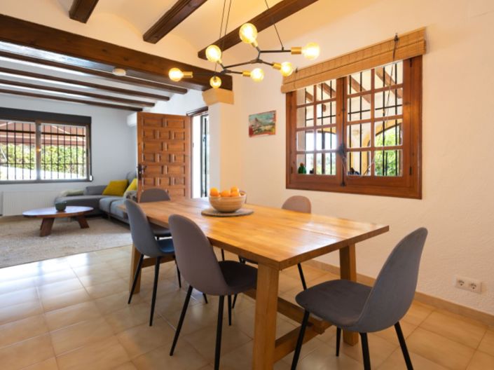 Image No.6-4 Bed Villa for sale