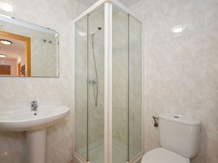 Image No.21-3 Bed Apartment for sale