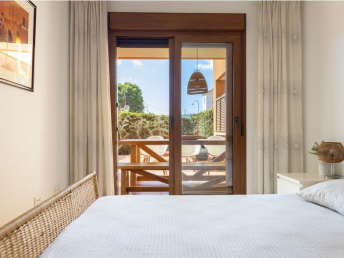 Image No.28-3 Bed Apartment for sale