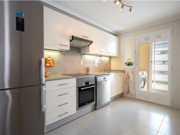 idce91aa01-0000-0500-0000-000016e83f8c