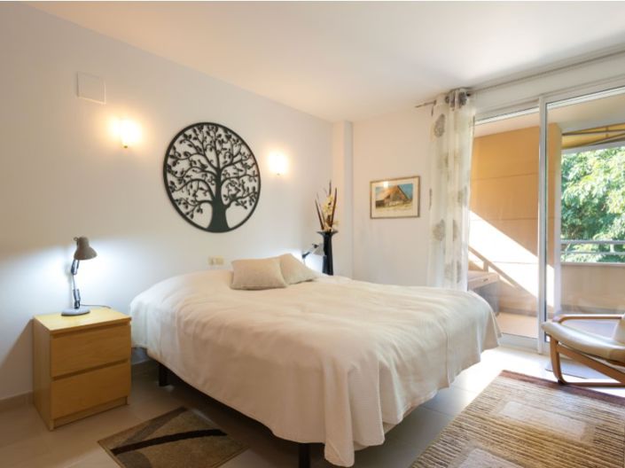 Image No.15-4 Bed Apartment for sale