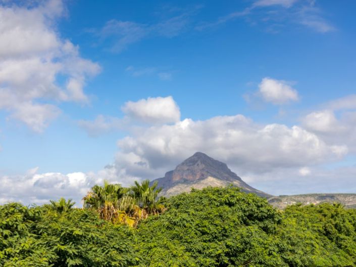 Image No.24-4 Bed Apartment for sale