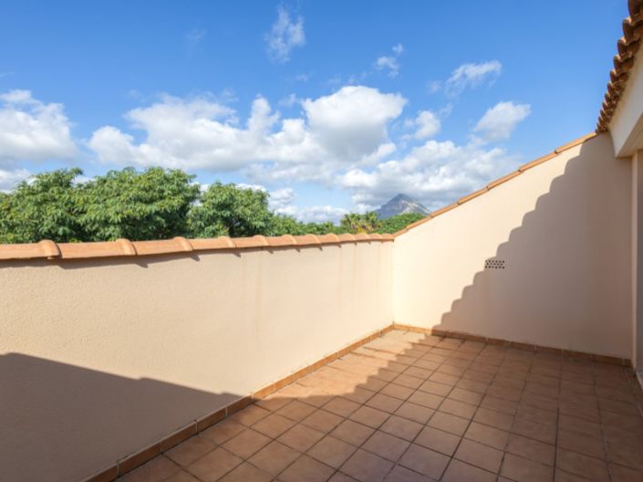 Image No.25-4 Bed Apartment for sale