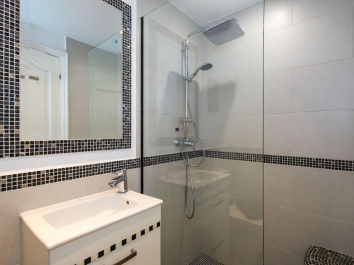 Image No.20-2 Bed Apartment for sale