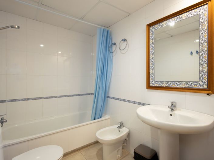 Image No.17-2 Bed Apartment for sale