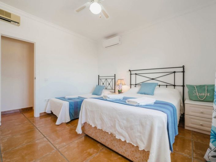 Image No.13-3 Bed Villa for sale