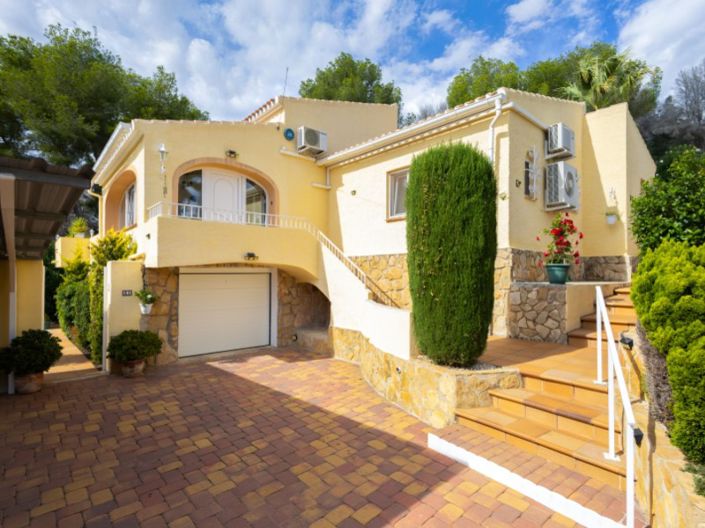 Image No.2-2 Bed Villa for sale