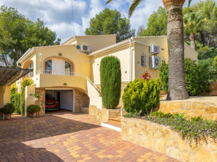 Image No.29-2 Bed Villa for sale