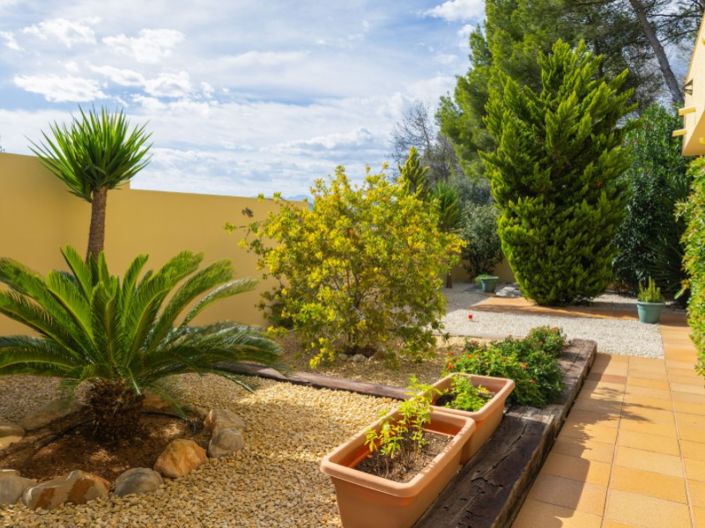 Image No.33-2 Bed Villa for sale