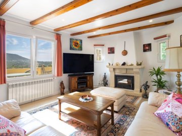 id072fb101-0000-0500-0000-000017634893