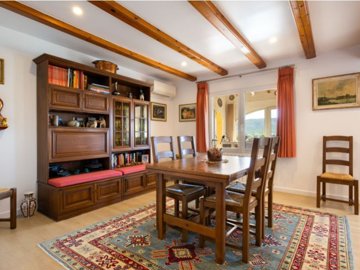 id072fb101-0000-0500-0000-000017634895