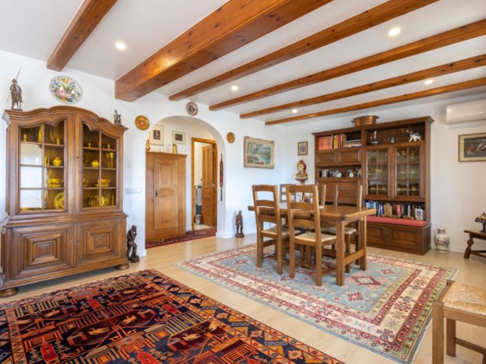 Image No.9-2 Bed Villa for sale