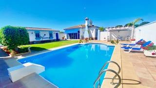 Image No.1-5 Bed Villa / Detached for sale