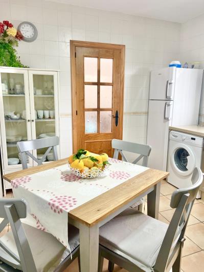 Image No.20-4 Bed Villa / Detached for sale