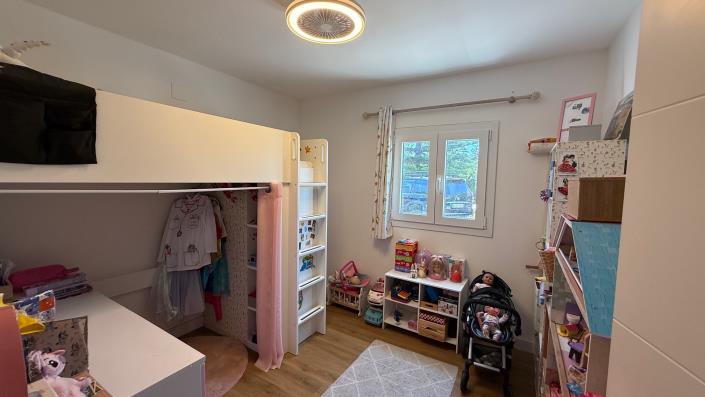 Image No.21-3 Bed Country House for sale