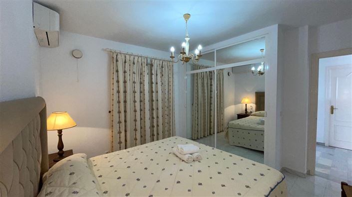 Image No.16-4 Bed Property for sale