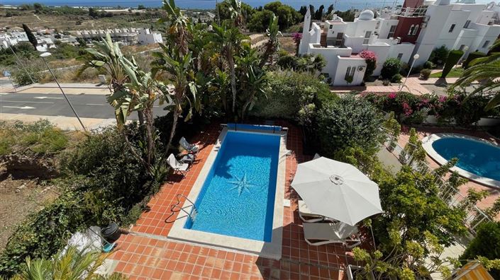 Image No.36-4 Bed Property for sale