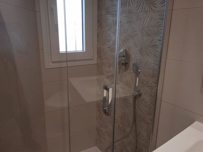 Image No.14-2 Bed Property for sale