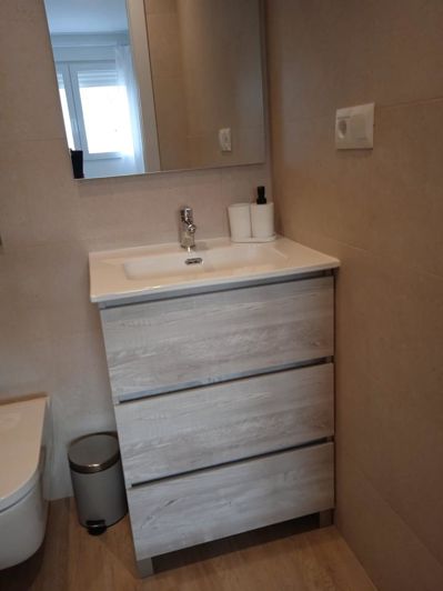 Image No.18-2 Bed Property for sale