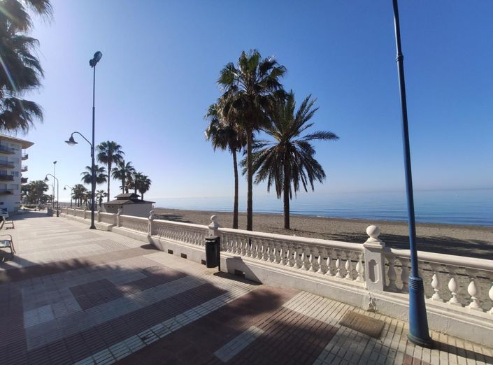 Image No.33-3 Bed Property for sale