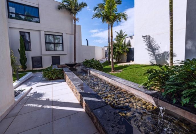 Image No.29-3 Bed Property for sale