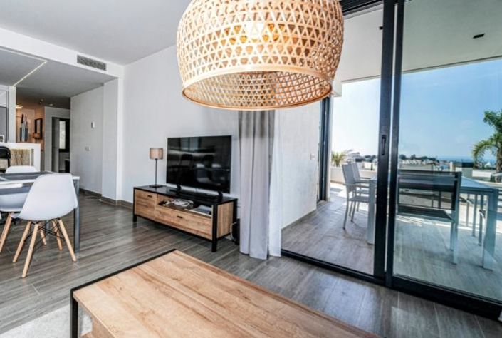 Image No.7-3 Bed Property for sale