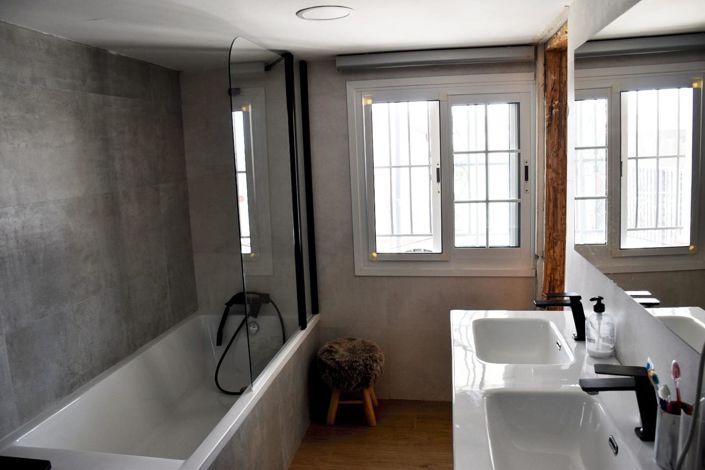 Image No.33-3 Bed Property for sale