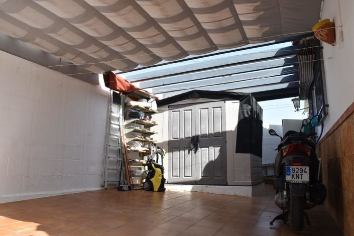 Image No.53-3 Bed Property for sale