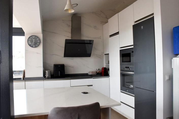 Image No.7-3 Bed Property for sale