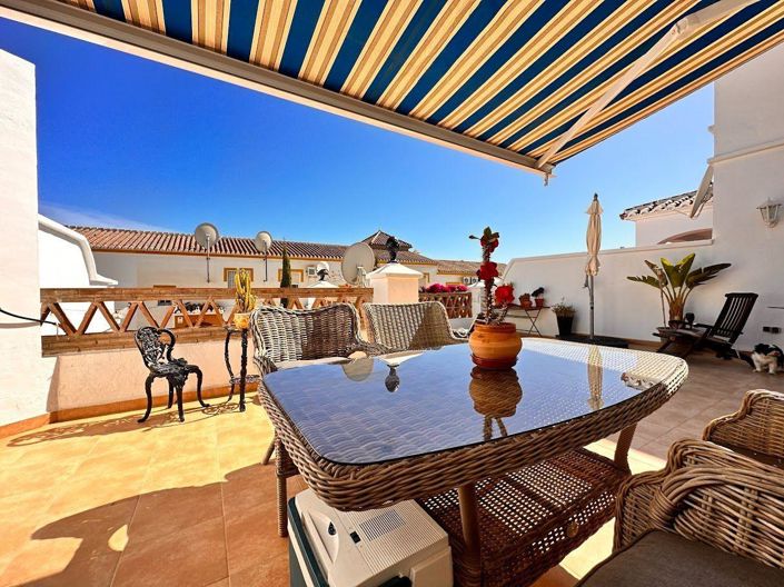 Image No.20-2 Bed Property for sale