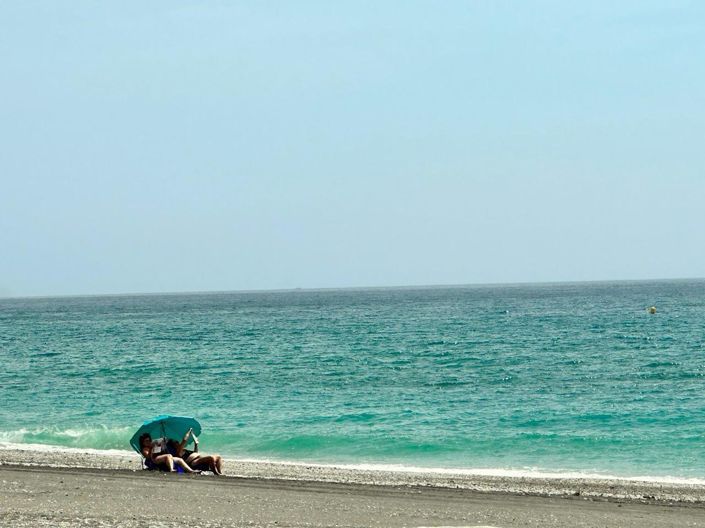 Image No.30-2 Bed Property for sale