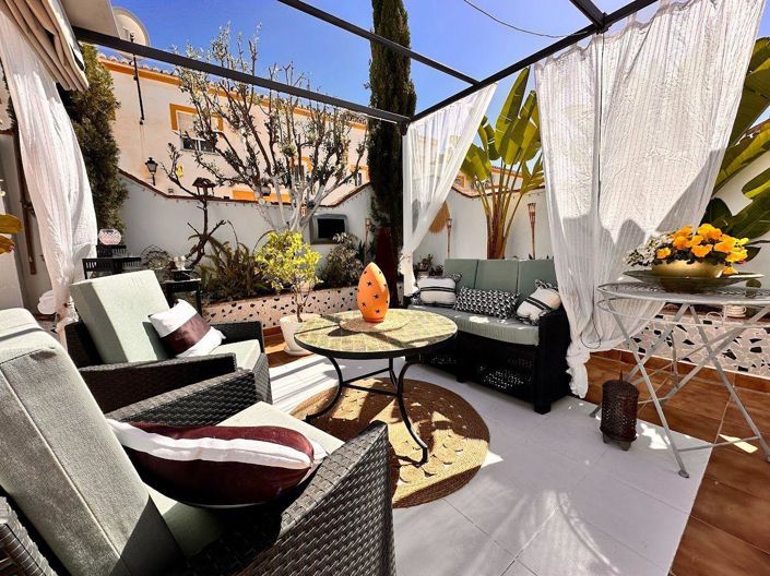 Image No.6-2 Bed Property for sale