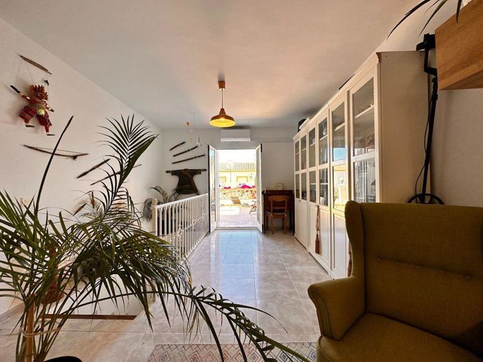 Image No.9-2 Bed Property for sale