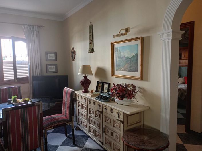 Image No.3-2 Bed Property for sale