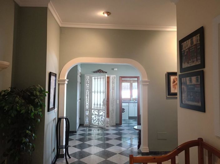 Image No.9-2 Bed Property for sale