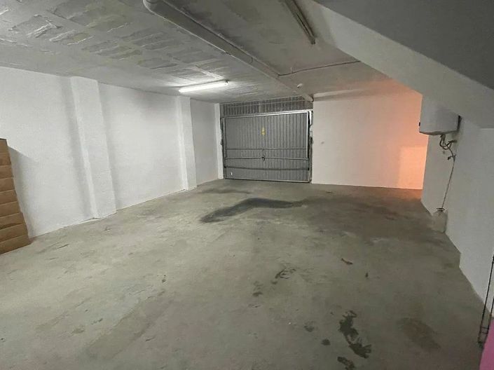 Image No.31-3 Bed Property for sale