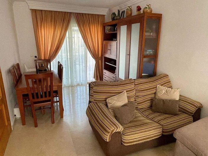 Image No.7-3 Bed Property for sale