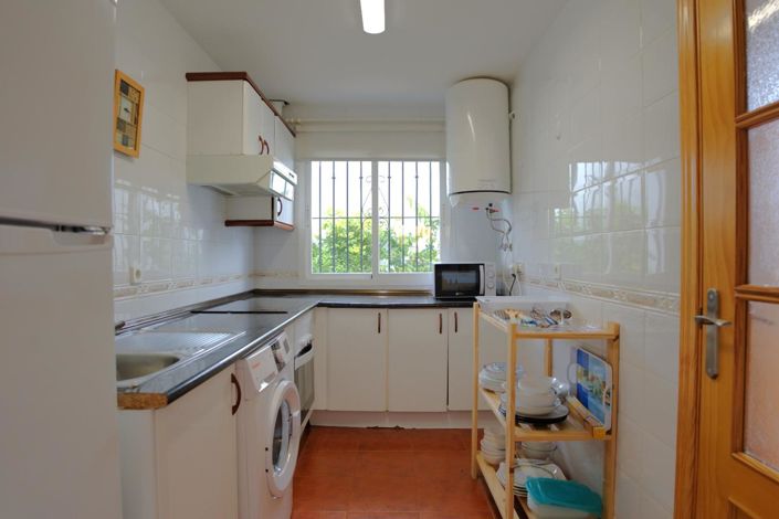 Image No.9-1 Bed Property for sale