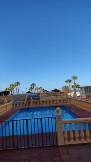 Image No.10-1 Bed Property for sale