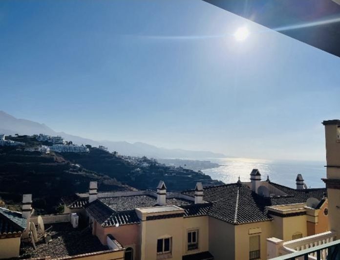 Image No.2-3 Bed Property for sale