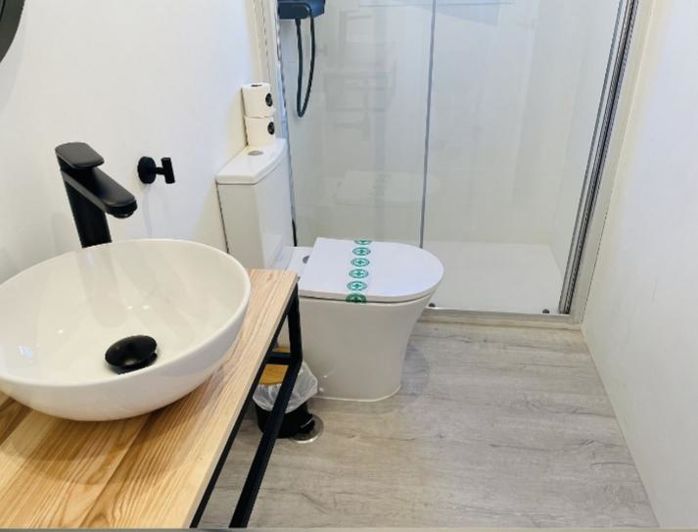 Image No.36-3 Bed Property for sale