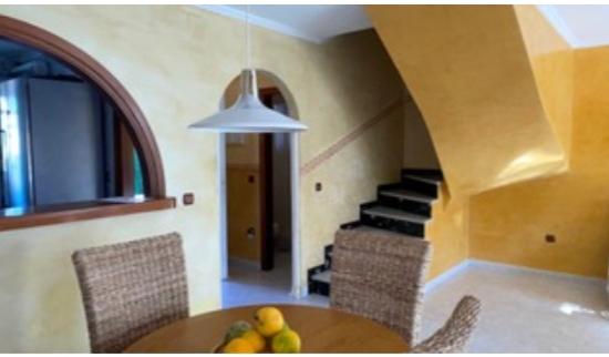 Image No.13-3 Bed Property for sale