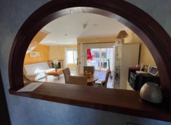 Image No.14-3 Bed Property for sale