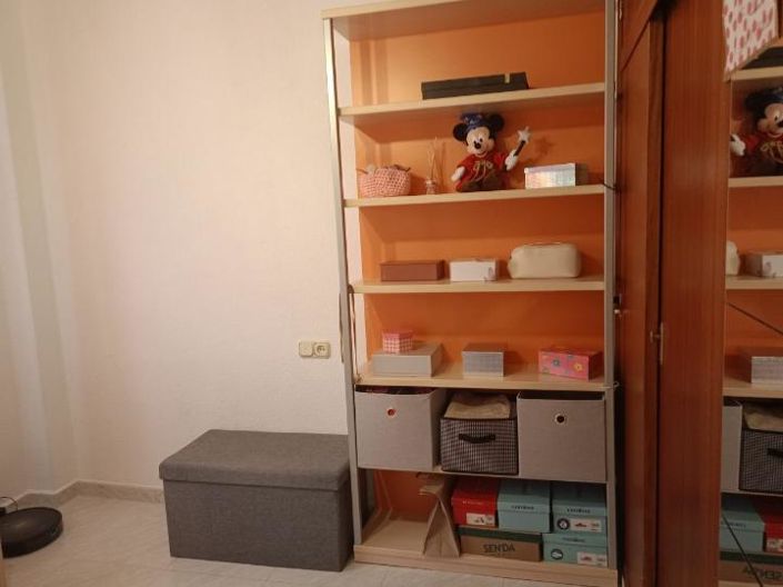 Image No.19-3 Bed Property for sale