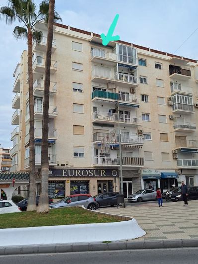 Image No.20-1 Bed Property for sale